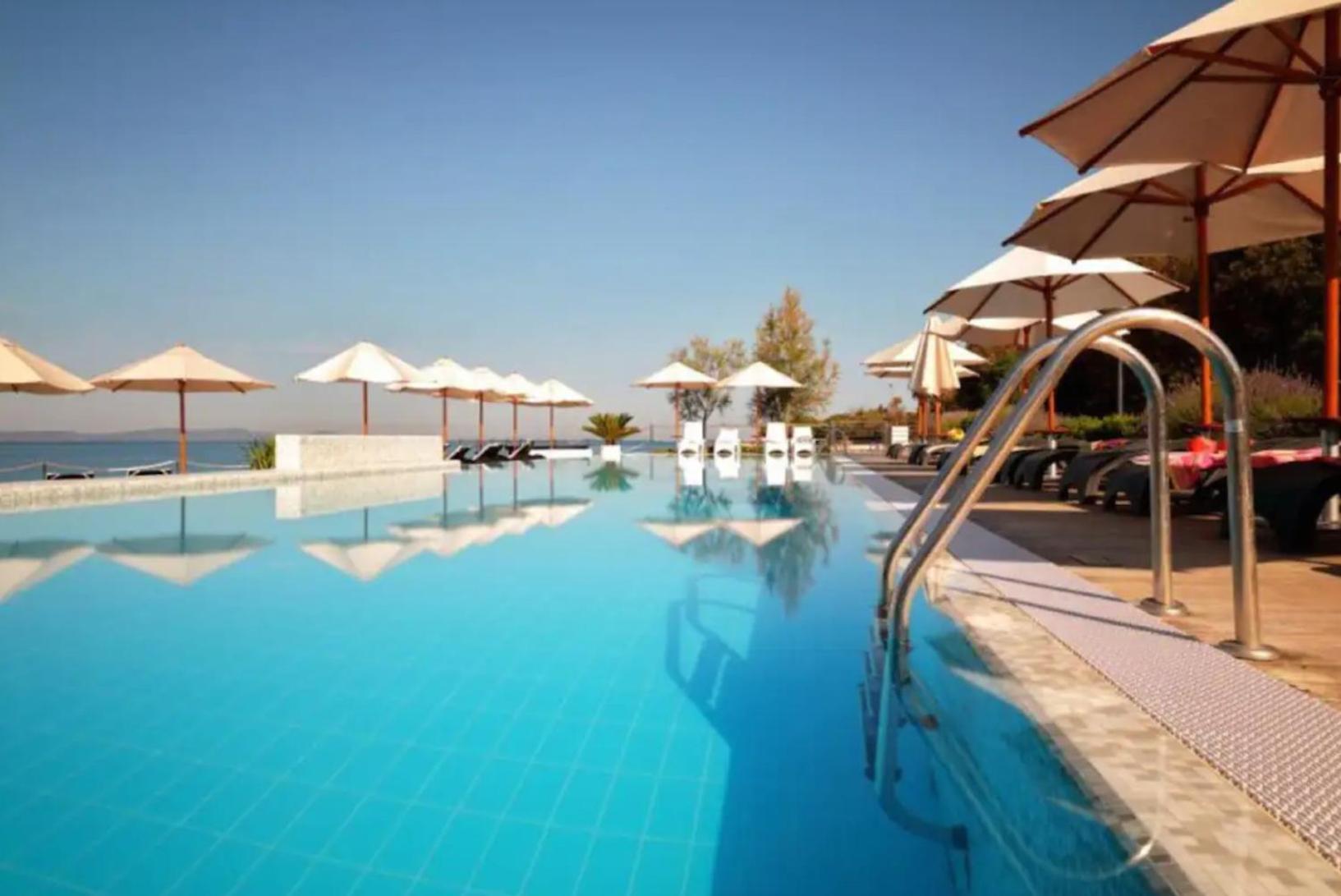 Punta Skala Residence Petrcane Buitenkant foto